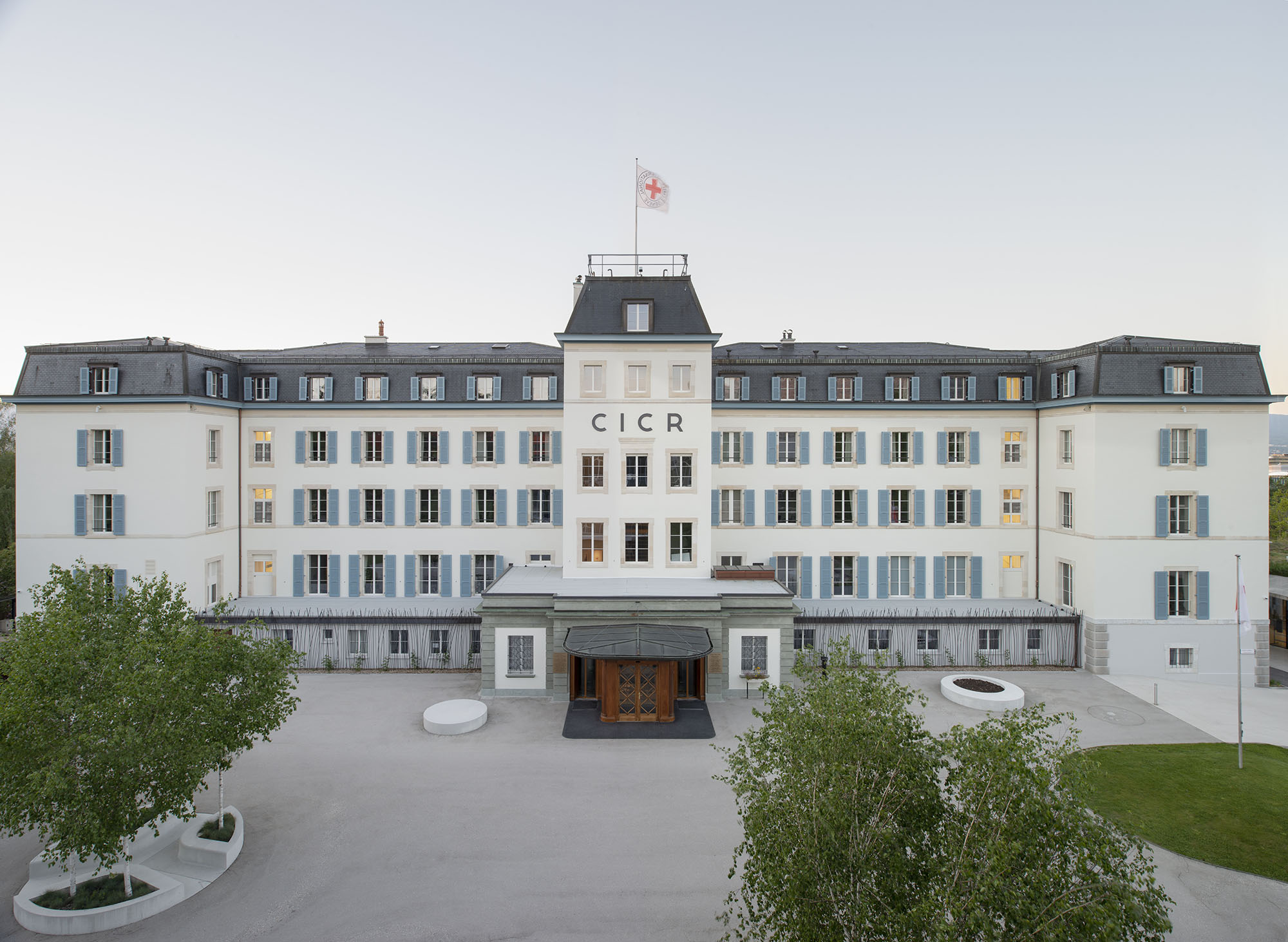 Transformation, rénovation du siège de la Croix-Rouge, Genève