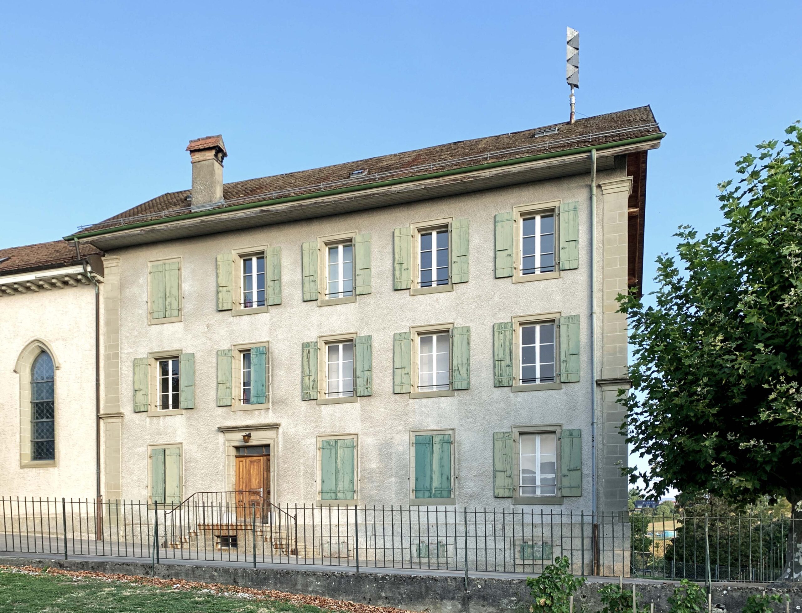 Transformation de l’ancien collège, Commune de Yens